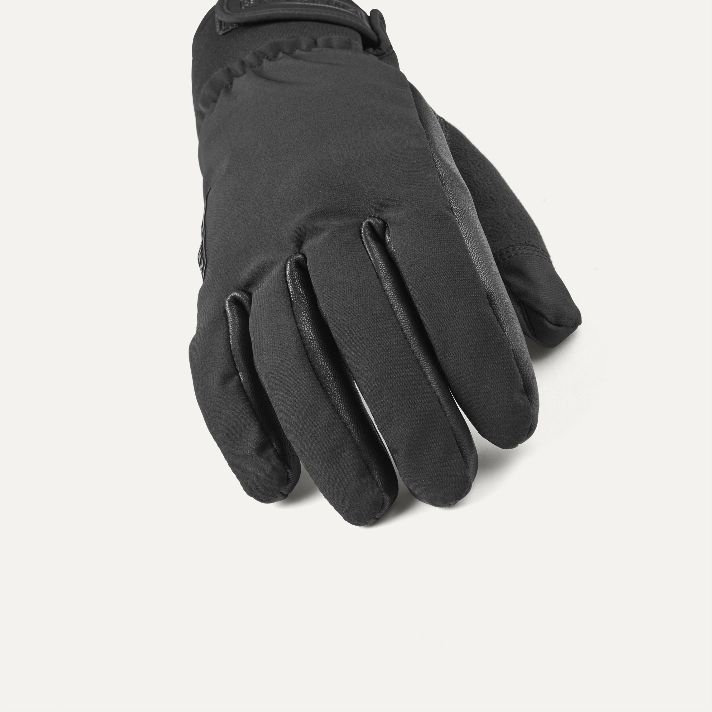 Sealskinz performance activity gloves on sale